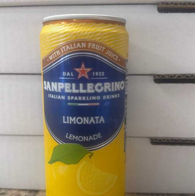 Sanpellegrino Limonata.