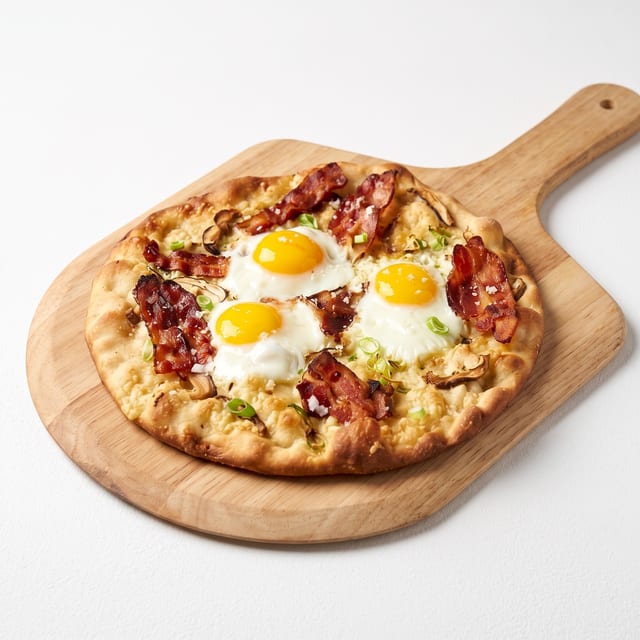 Texas Breakfast Cauliflower Crust Pizza.